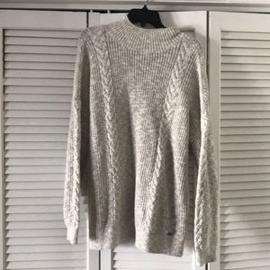Long sleeve sweater